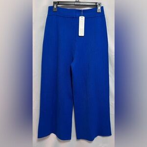 Spanner Women’s High Rise‎ Wide Leg Crop Capri Pants Sz Medium Royal Blue NWT!